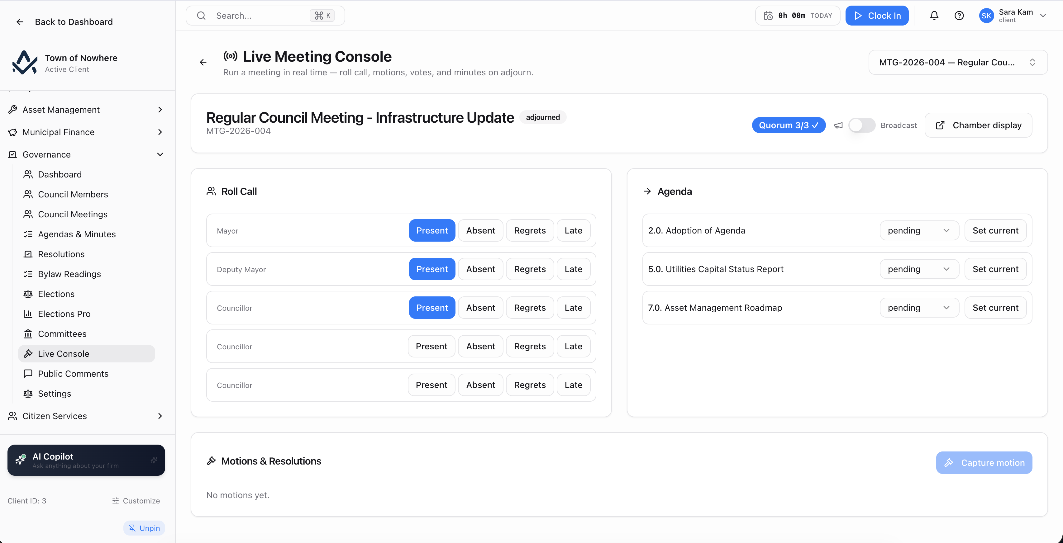 Live meeting console showing the current agenda item, attendance, a captured motion and the recorded vote