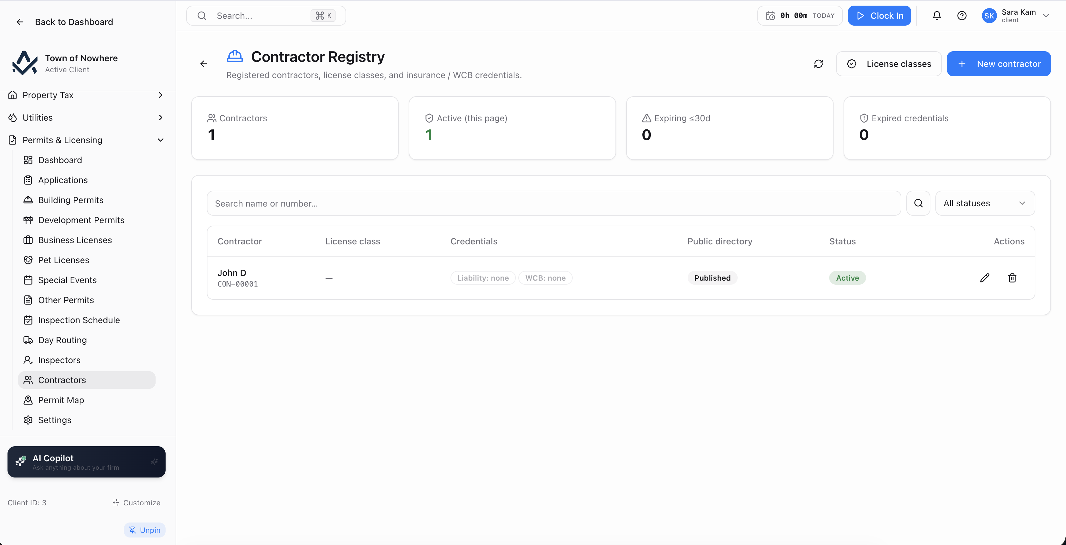 Contractor registry showing licence class, business licence link, credential status and expiry dates
