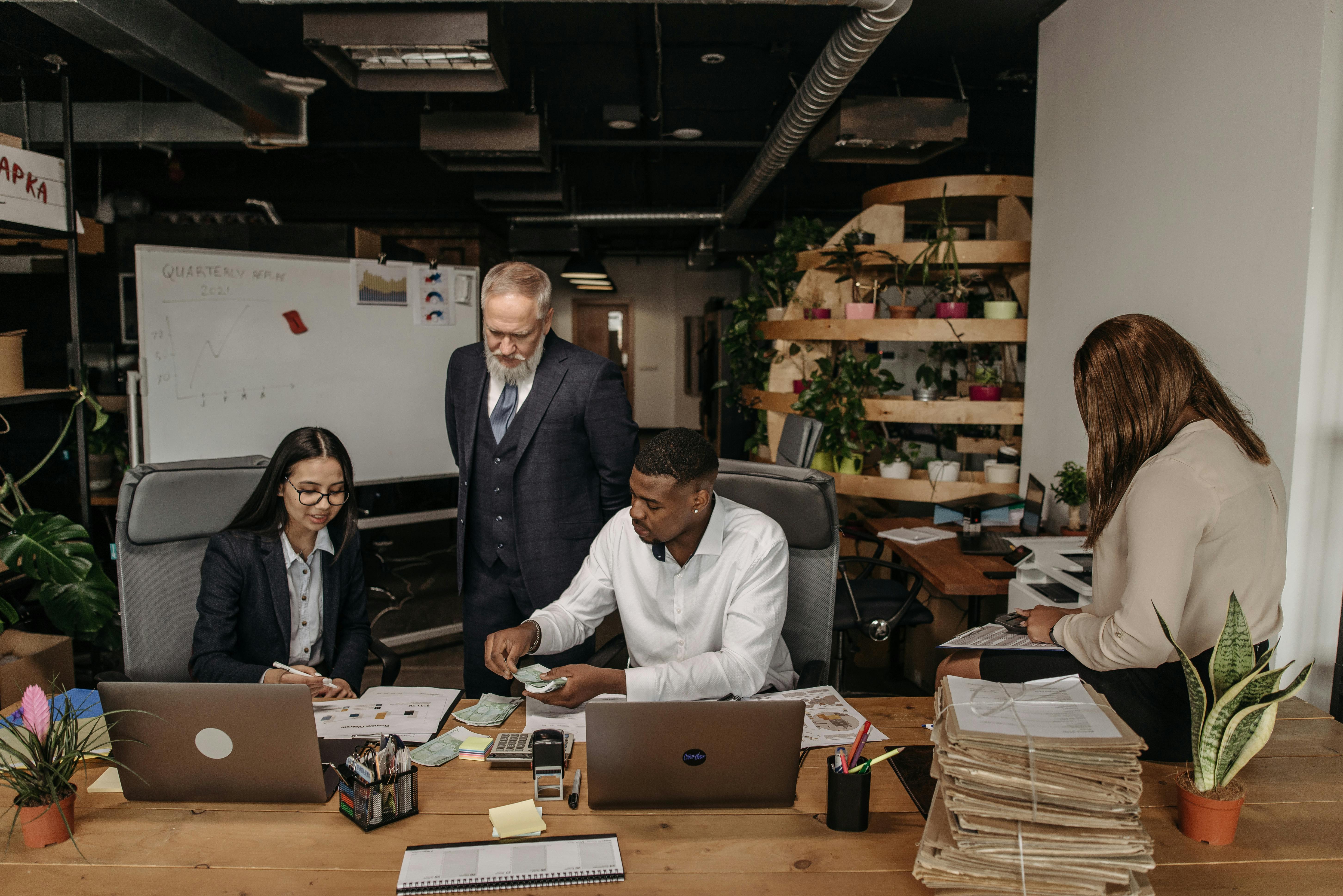 Best Payroll Software for Canadian Small Business (2026 Guide)